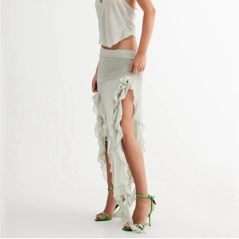 NWT. Lioness Rendezvous Midi Skirt. NEW - Picture 2 of 8